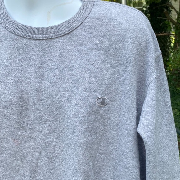Champion Men's Gray Sweatshirt - Picture 2 of 4